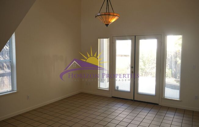 Unique 3 Bed 2.5 Bath 1,971sqft Single Family Home in Sacramento