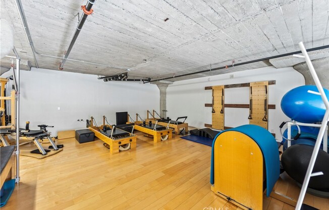 1 bed, 2 baths, 1,189 sqft, $4,500