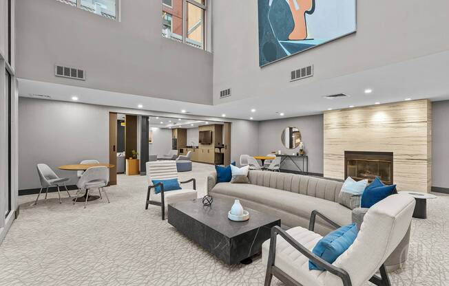 1 bed, 1 bath, 726 sqft, $5,500, Unit S7M