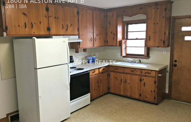 1800 N. Alston Ave. Apt A
