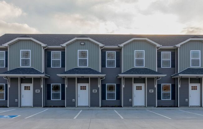 2 beds, 2.5 baths, 1,100 sqft, $1,195, Unit #109