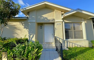 6690 SW 152 CT