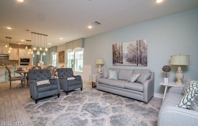 118 PIONEER VILLAGE Drive