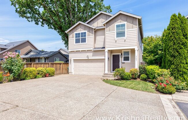 Lovely 3 BD*  2.5 BA* Single Family Home Nestled On A Quiet Cul-de-sac In The Heart Of Solano Estates Community In Hillsboro! *Charming Neighborhood/*Great Location!