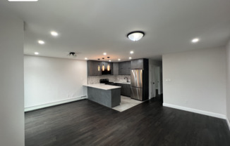 3 beds, 2 baths, $3,395, Unit 3