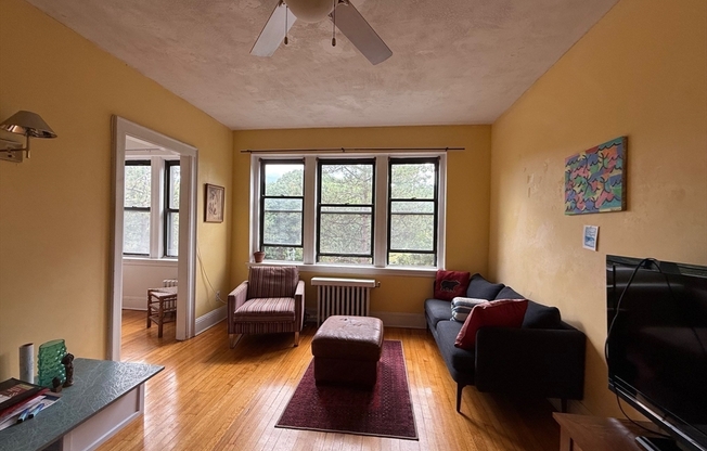 145 Englewood Ave. #32