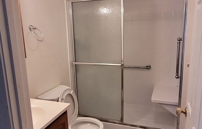 2 Bedroom with off street parking