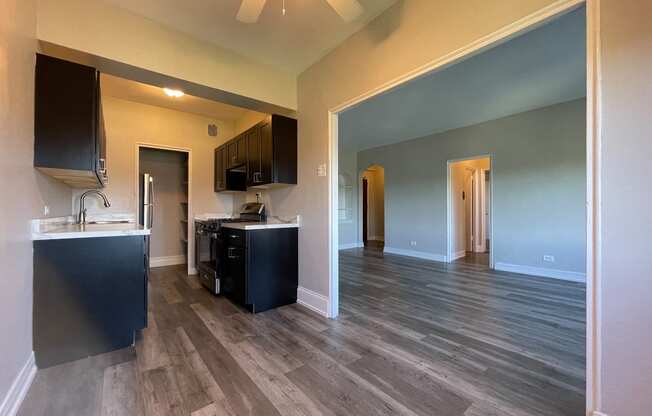Spacious Dinning Nook Between Kitchen and Living Areas at 1033 W Loyola, Chicago, IL