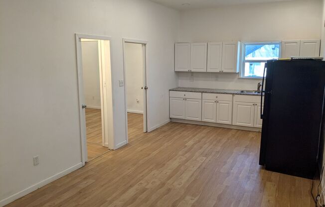 2 Bed 1 Bath with Fenced Yard
