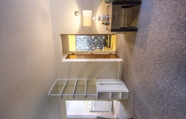 2 BRATTLE DR