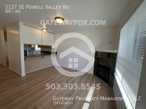 3127 SE POWELL VLY RD