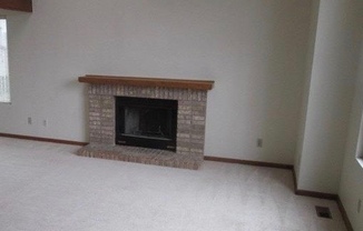 3 beds, 2.5 baths, $2,150