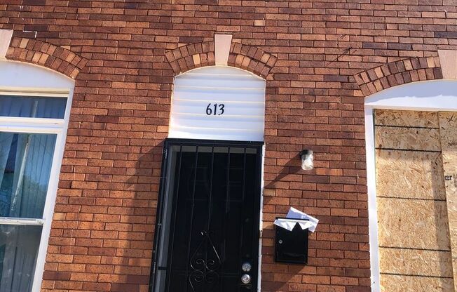 2 bedroom 1 bathroom recently renovated in Baltimore city