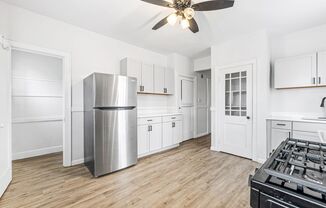 1 bed, 1 bath, 825 sqft, $820, Unit 4765 - 2F