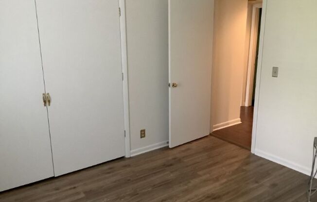 2 beds, 2 baths, $1,700