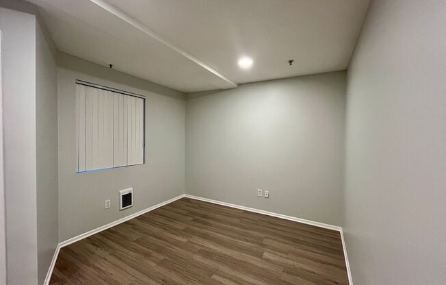 1 bed, 1 bath, 396 sqft, $1,948, Unit 106