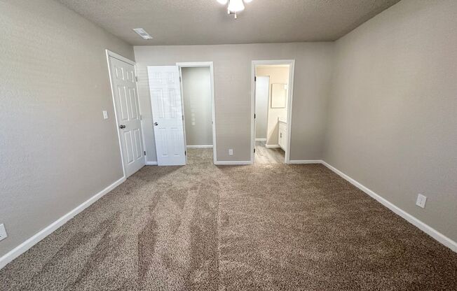 2 beds, 2 baths, 994 sqft, $1,780, Unit 209B