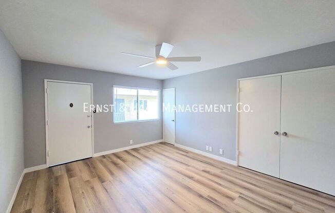 617 CEDAR AVE