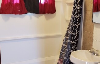 Studio, 1 bath, 362 sqft, $675, Unit #5