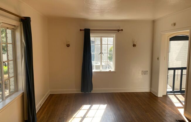 1 bed, 1 bath, $1,175, Unit 1034 - Madison