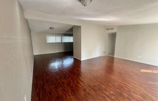 3 beds, 2 baths, $1,400