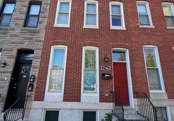 1706 N BROADWAY 1