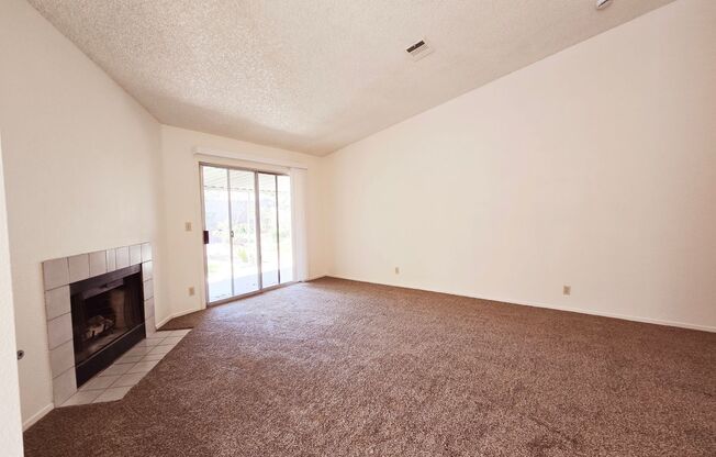 3 BEDROOM 2 BATH HOME IN HENDERSON