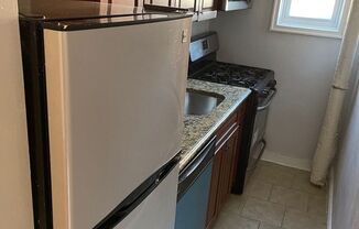 20-The Hampshire House, LLC
