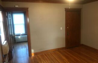 1 bed, 1 bath, $800, Unit 509 S 18th St-1