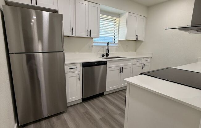 Look and Lease special for $1199!
