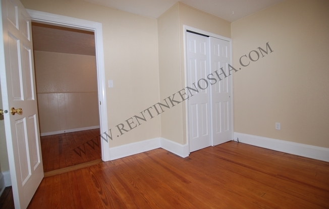 2 beds, 1 bath, 640 sqft, $795, Unit Apt 100