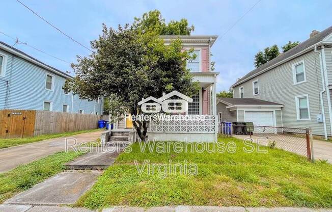 1305 W 38 ST