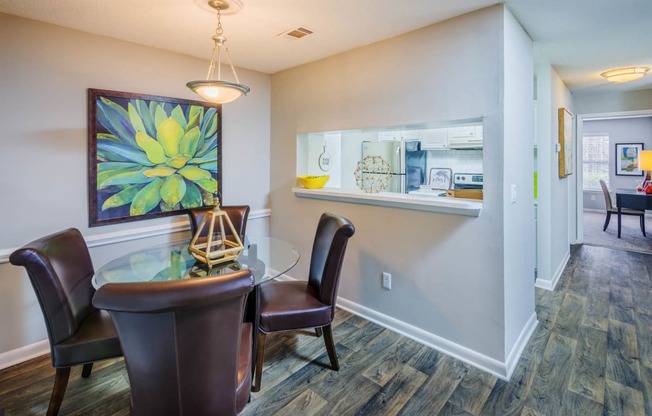 Dining Room at The Pointe at Irving Park, Greensboro, NC