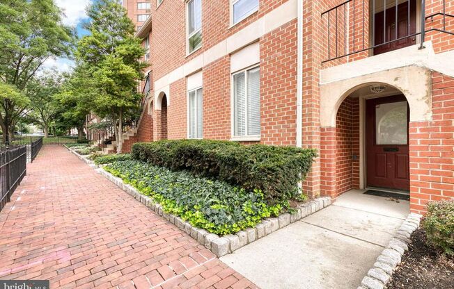 2 Bed/2 Bath Patio Level Condo in Otterbein for Rent!