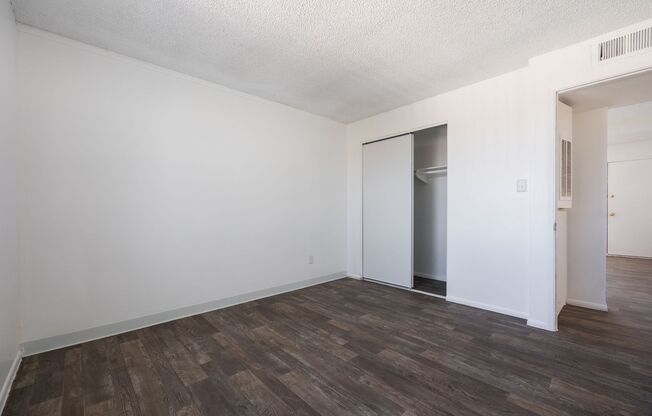 2 beds, 1 bath, 780 sqft, $1,149, Unit 11502