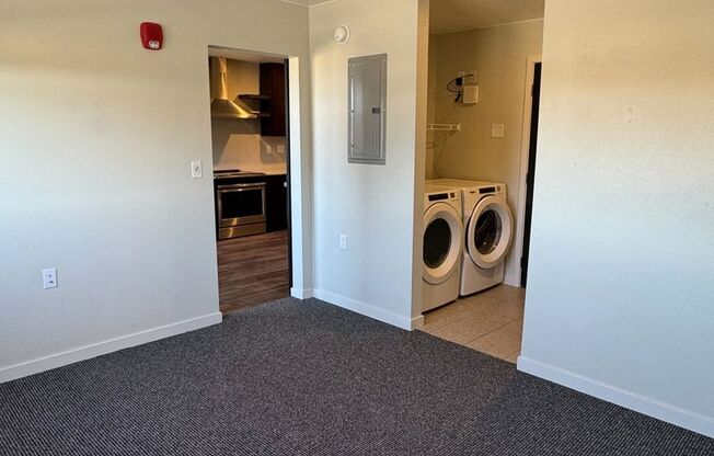 1 bed, 1 bath, 625 sqft, $1,100, Unit C-204