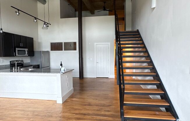 3 beds, 2 baths, 1,673 sqft, $2,020, Unit S322