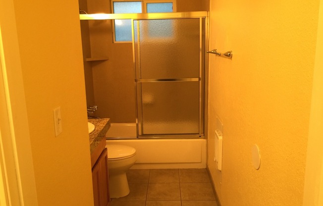 Jennings Lodge Apartments