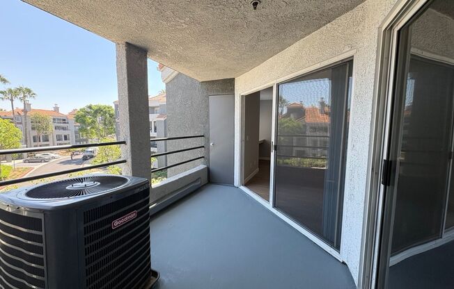 2 beds, 2 baths, 960 sqft, $3,195, Unit C-319