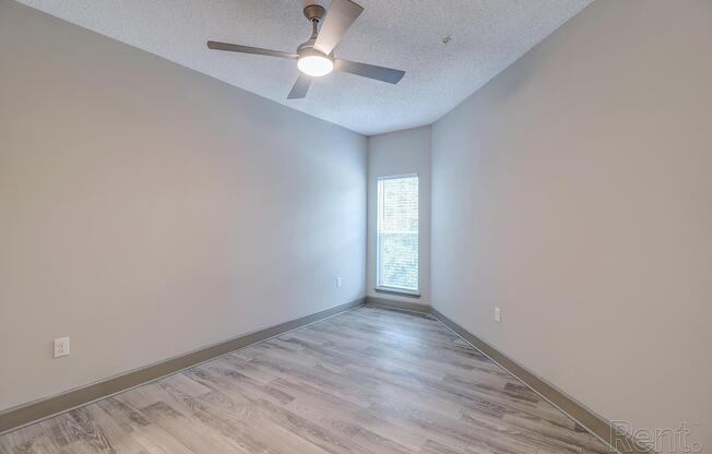 1 bed, 1 bath, 713 sqft, $1,484