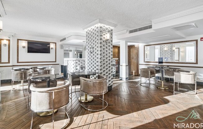 1 bed, 1 bath, $4,400, Unit 21H