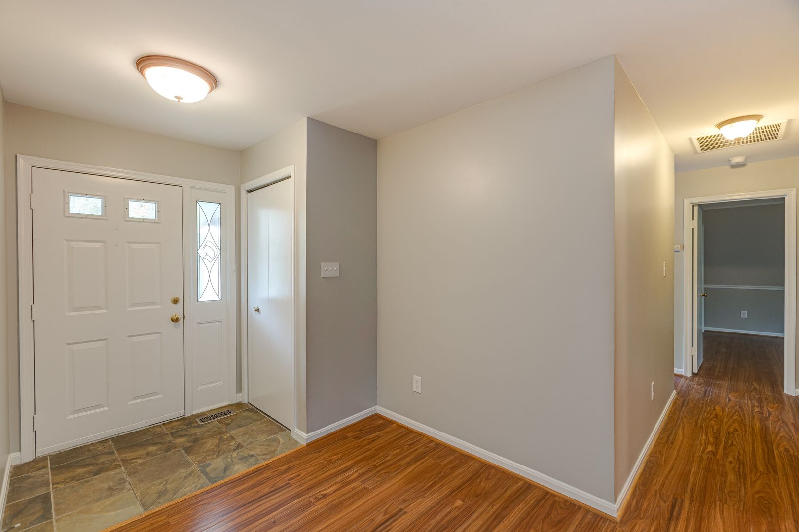 3303 Spring Lake Ct, Fairfax, VA 22030