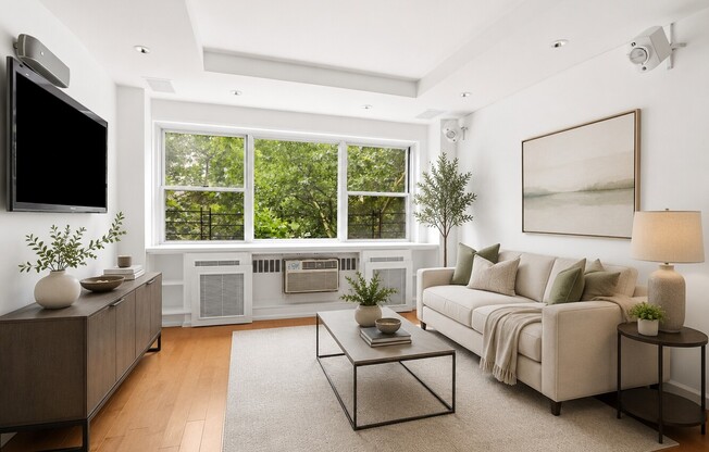 4 beds, 3 baths, 2,200 sqft, $15,500, Unit 6H