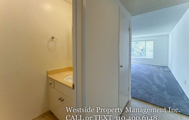 1 bed, 1.5 baths, 1,034 sqft, $2,550, Unit 105