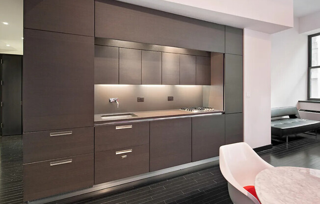 20 Pine St Apt 1411