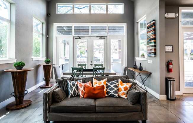 resident lounge area in luxury austin apartment