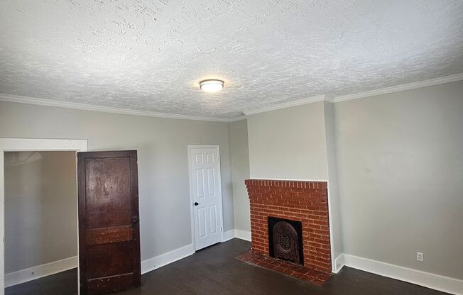 Welcome to 1033 E 5th Street – Your Ideal Downtown Chattanooga Home!