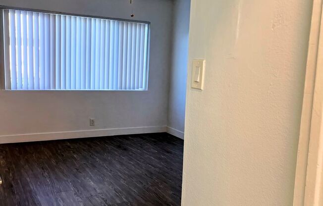 1 bed, 1 bath, 625 sqft, $1,995, Unit 14