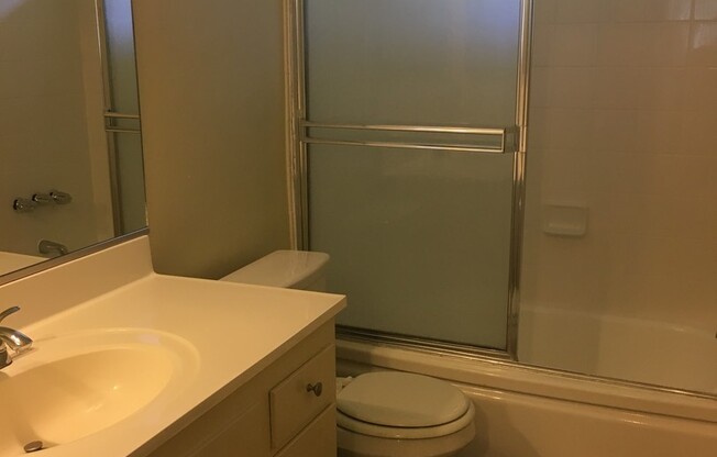 1 bed, 1 bath, $1,595