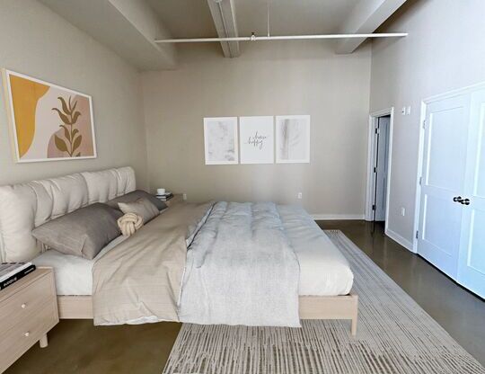 2 beds, 2 baths, 1,551 sqft, $3,000, Unit 404